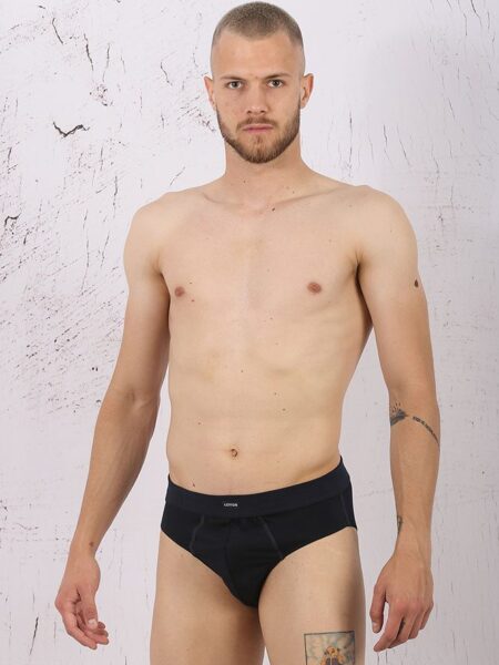 MUSKI-(42)-Art.230-Muski-slip-WB,-Sirovinski-sastav-95�-pamuk,-5�-elastan,-Velicine-L,XL,XXL,-Odrzavanje-60stepeni,cena-295,00rsd