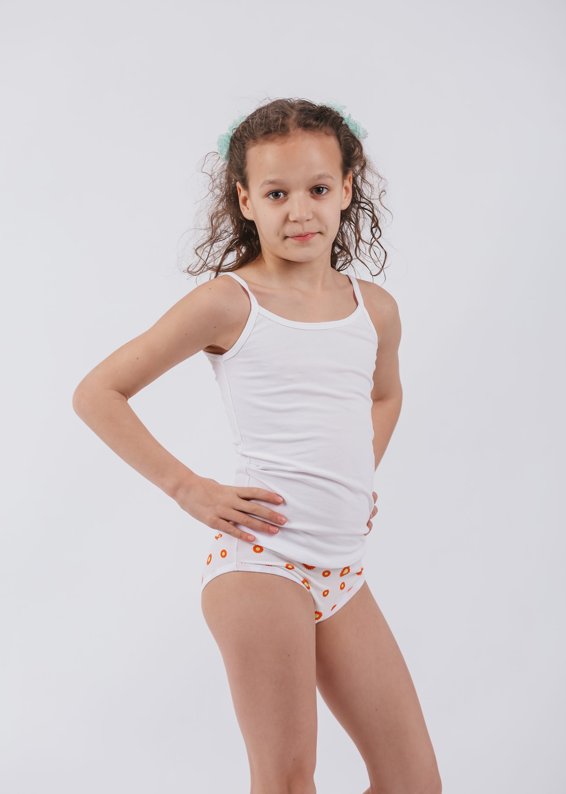 Art.565-Decija-majica-565-Velicine-od-2-do-14-S.sastva-95_pamuk-5_elastan-Odrzavanje-60