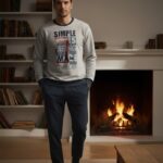 Muška pidžama svetlosiva sa printom, tamnoplavi donji deo, 100% pamuk, veličine M–XXL