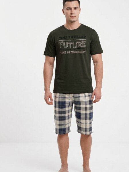 Muški bebi dol 918 maslinasto zelena majica sa printom, karirani šorts – Lotos Arilje