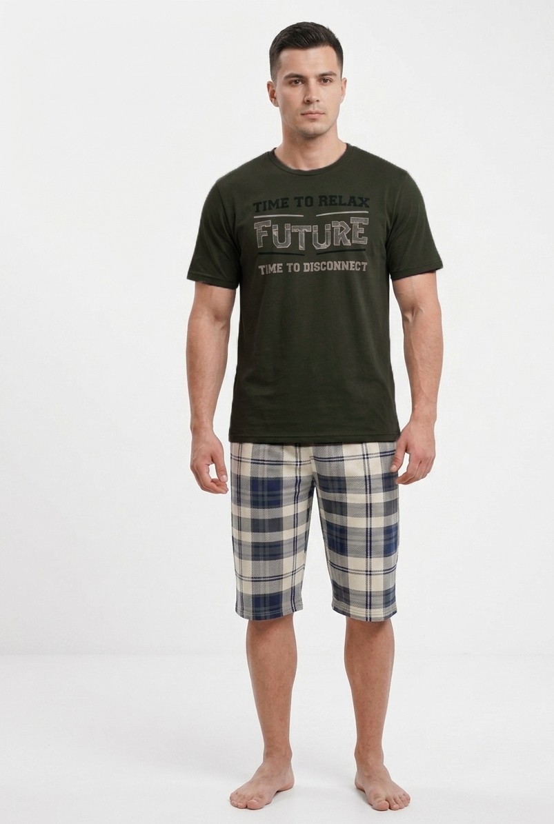 Muški bebi dol 918 maslinasto zelena majica sa printom, karirani šorts – Lotos Arilje