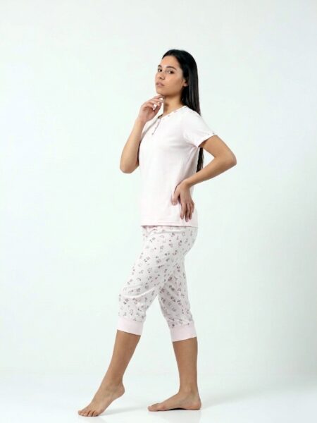 Ženski pamučni bebi dol 1200 bež, majica sa dugmićima i 3/4 pantalone – Lotos Arilje